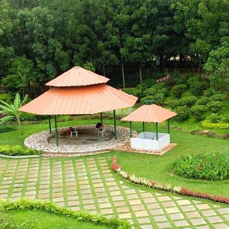 Pragati Resorts Kundakal Екстер'єр фото